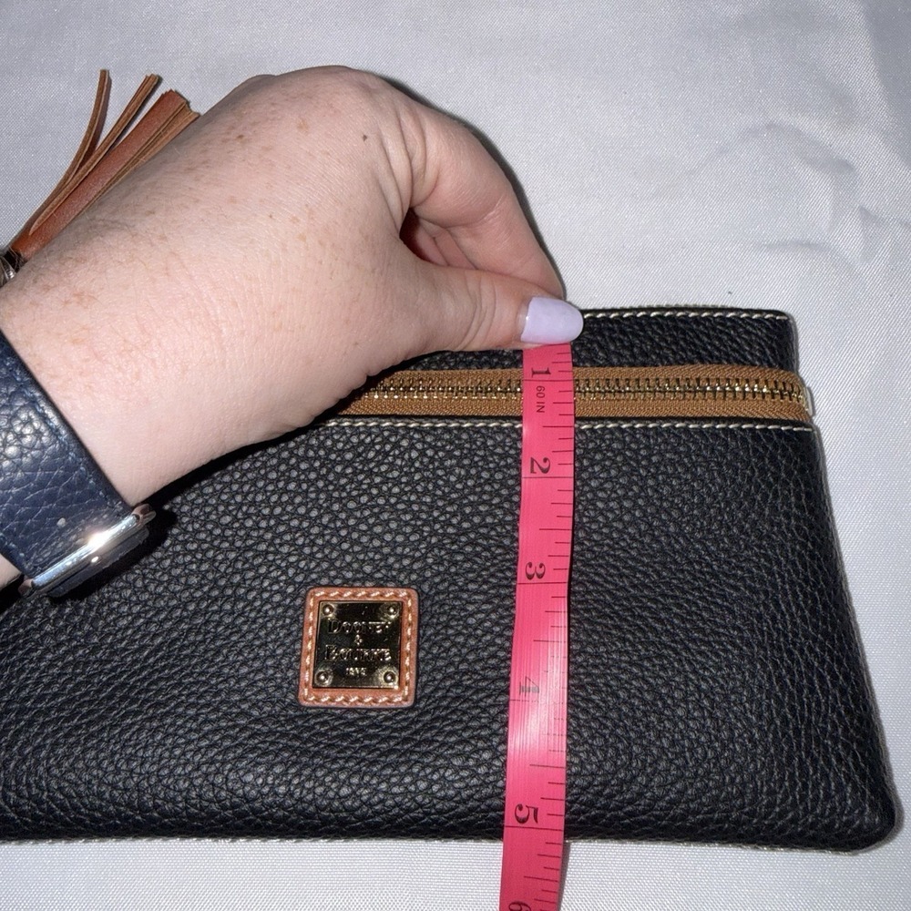 Dooney & Bourke Kirby Tatum Wristlet Clutch Wallet Zip Top Black Brown Tassels - Picture 13 of 15